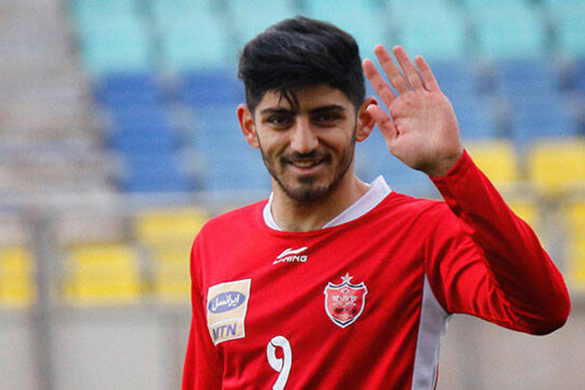 شماره ۹ سابق بمب پرسپولیس میشود؟ شماره ۹ سابق بمب پرسپولیس میشود؟