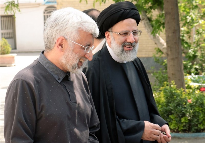 جلیلی به نفع رئیسی از انتخابات ۱۴۰۰ کنار می&zwnj;رود؟