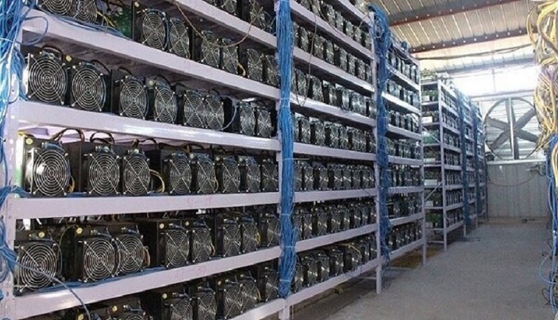 ماجرای برقدزدی توسط ۸۰۰ هزار ماینر! ماجرای برقدزدی توسط ۸۰۰ هزار ماینر!