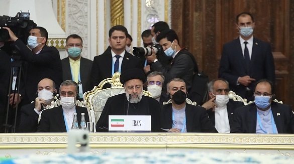 &laquo;شرق&raquo; در گذشته روابطش با آمریکا را به خاطر ایران به خطر نیانداخت؛ چرا عضویت تهران در سازمان همکاری شانگهای هم این روند را تغییر نمی دهد؟