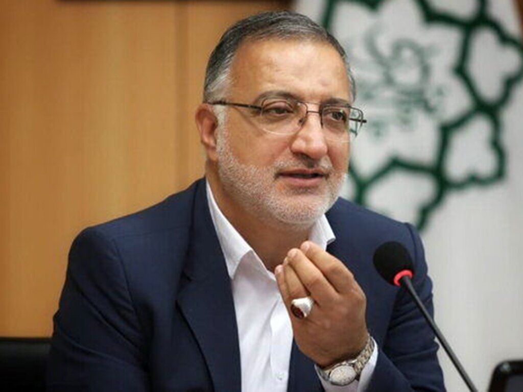 زاکانی شهر را میفروشد یا مالیات ها را افزایش میدهد؟ زاکانی شهر را میفروشد یا مالیات ها را افزایش میدهد؟