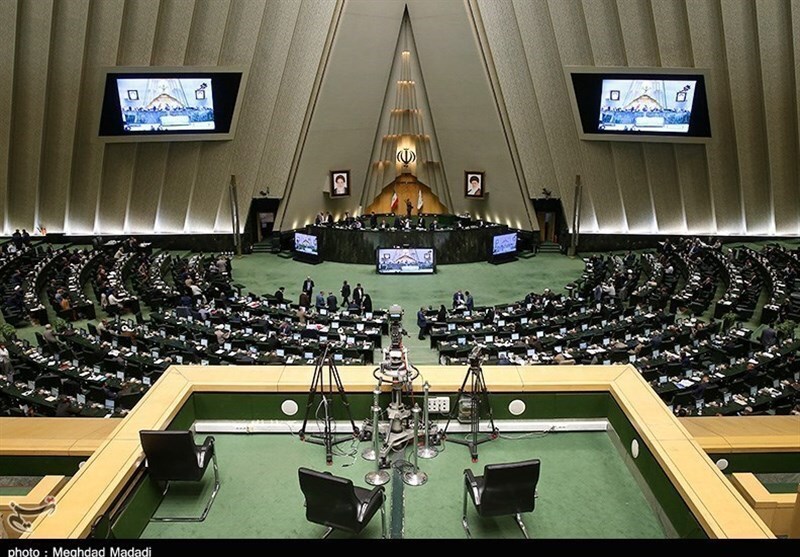 مهلت مجلس به دولت برای ساماندهی بازار ارز مهلت مجلس به دولت برای ساماندهی بازار ارز