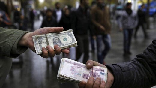 پیش&zwnj;بینی دبیرکل کانون صرافان از قیمت دلار/ سقوط قیمت دلار تا کجا ادامه دارد؟