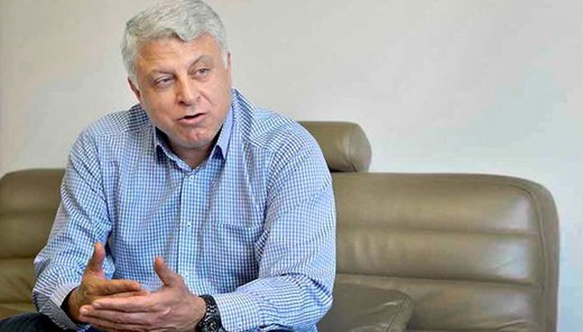 ائمه جمعه در سراسر کشور تابع بولتن&zwnj;ها هستند، هر هفته چیزی می&zwnj;گویند که از بالا ارجاع می&zwnj;شود