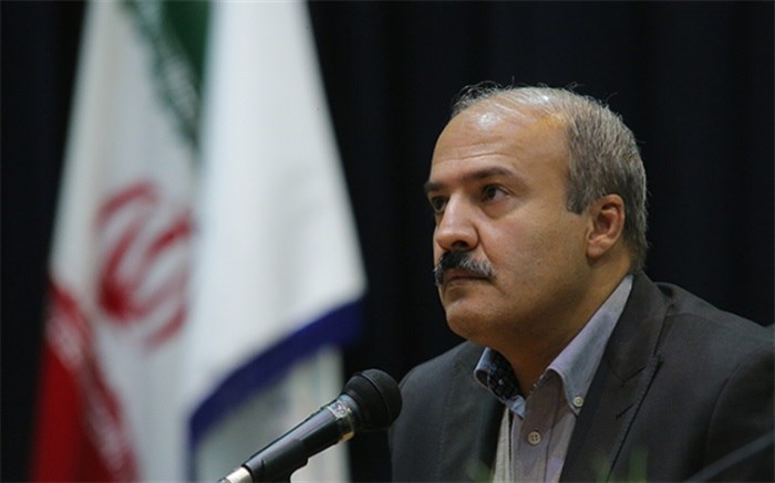 داریوش قنبري: كسانى كه تحریم را نعمت می&zwnj;دانستند حالا در مدیریت کمترین کار هم مانده&zwnj;اند!