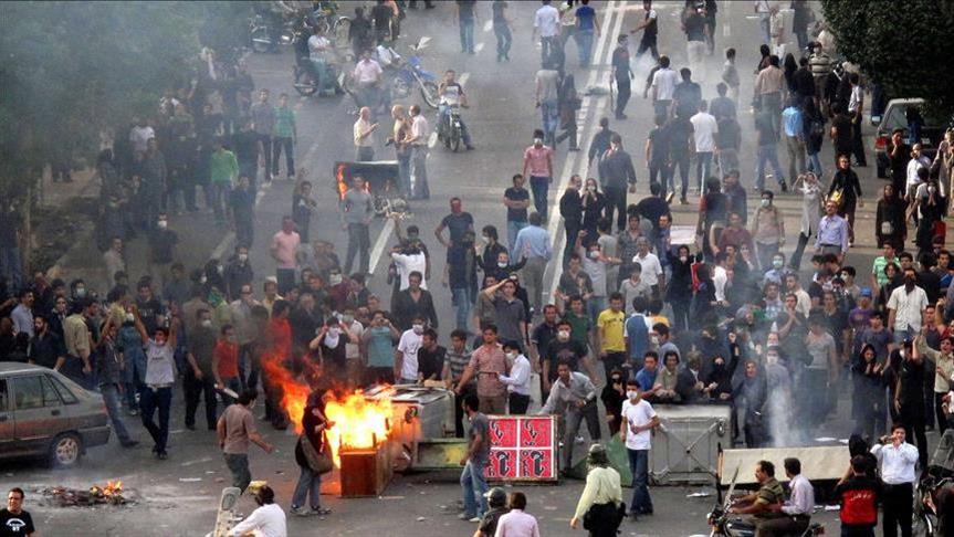 چیزی نیست؛ هیجان زده شدهاند! چیزی نیست؛ هیجان زده شدهاند!