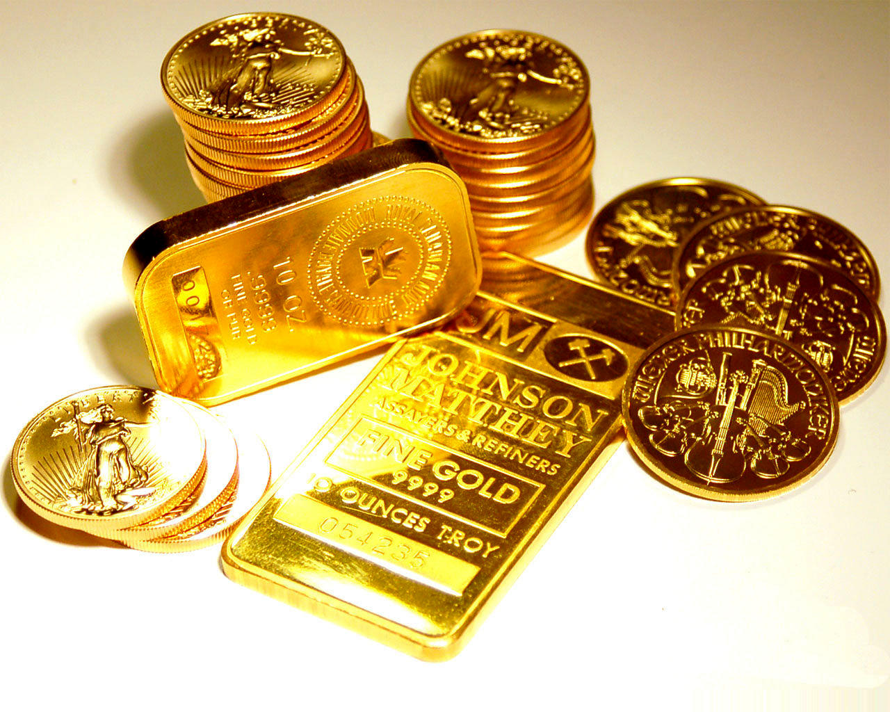 قیمت طلا تا پایان سال ۶ میلیون تومان می شود؟ قیمت طلا تا پایان سال ۶ میلیون تومان می شود؟