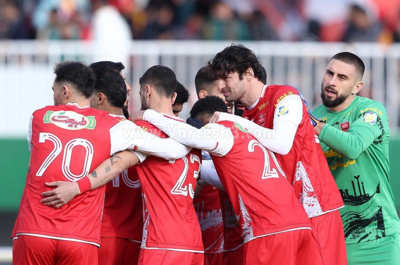 سهام پرسپولیس سرانجام روی سود! (عکس) سهام پرسپولیس سرانجام روی سود! (عکس)