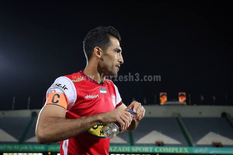 دست درویش در دست دفاع چپ پرسپولیس! دست درویش در دست دفاع چپ پرسپولیس!