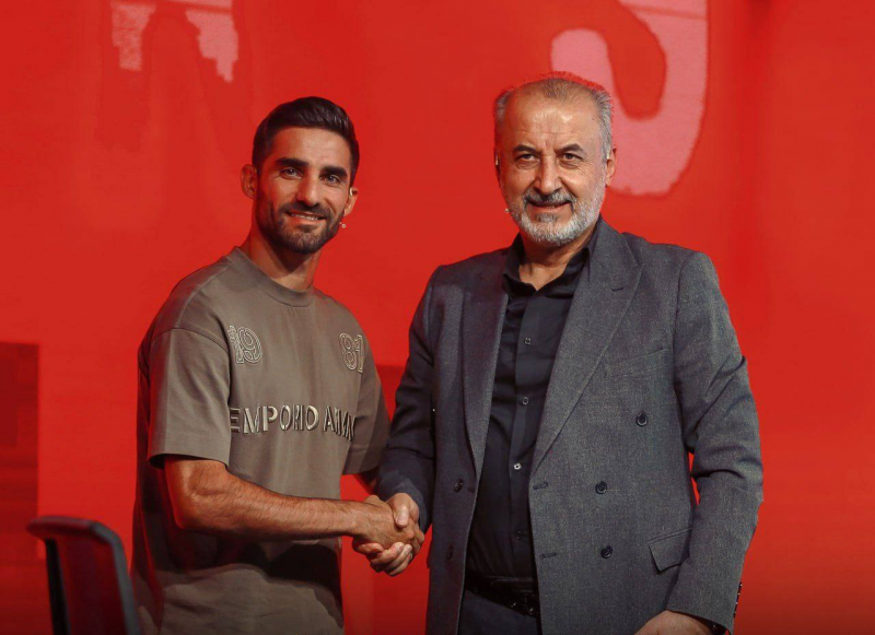 محمدی: پیشنهادات اروپایی را برای پرسپولیس رد کردم محمدی: پیشنهادات اروپایی را برای پرسپولیس رد کردم