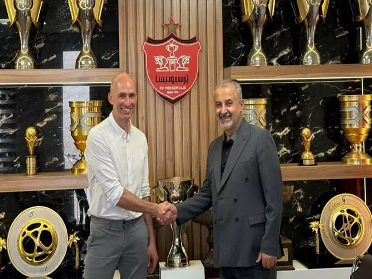 قرارداد دو مربی خارجی پرسپولیس رسمی شد قرارداد دو مربی خارجی پرسپولیس رسمی شد