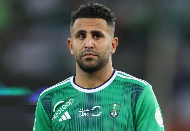 ریاض محرز برای بازی با پرسپولیس قید تیم ملی را زد! ریاض محرز برای بازی با پرسپولیس قید تیم ملی را زد!