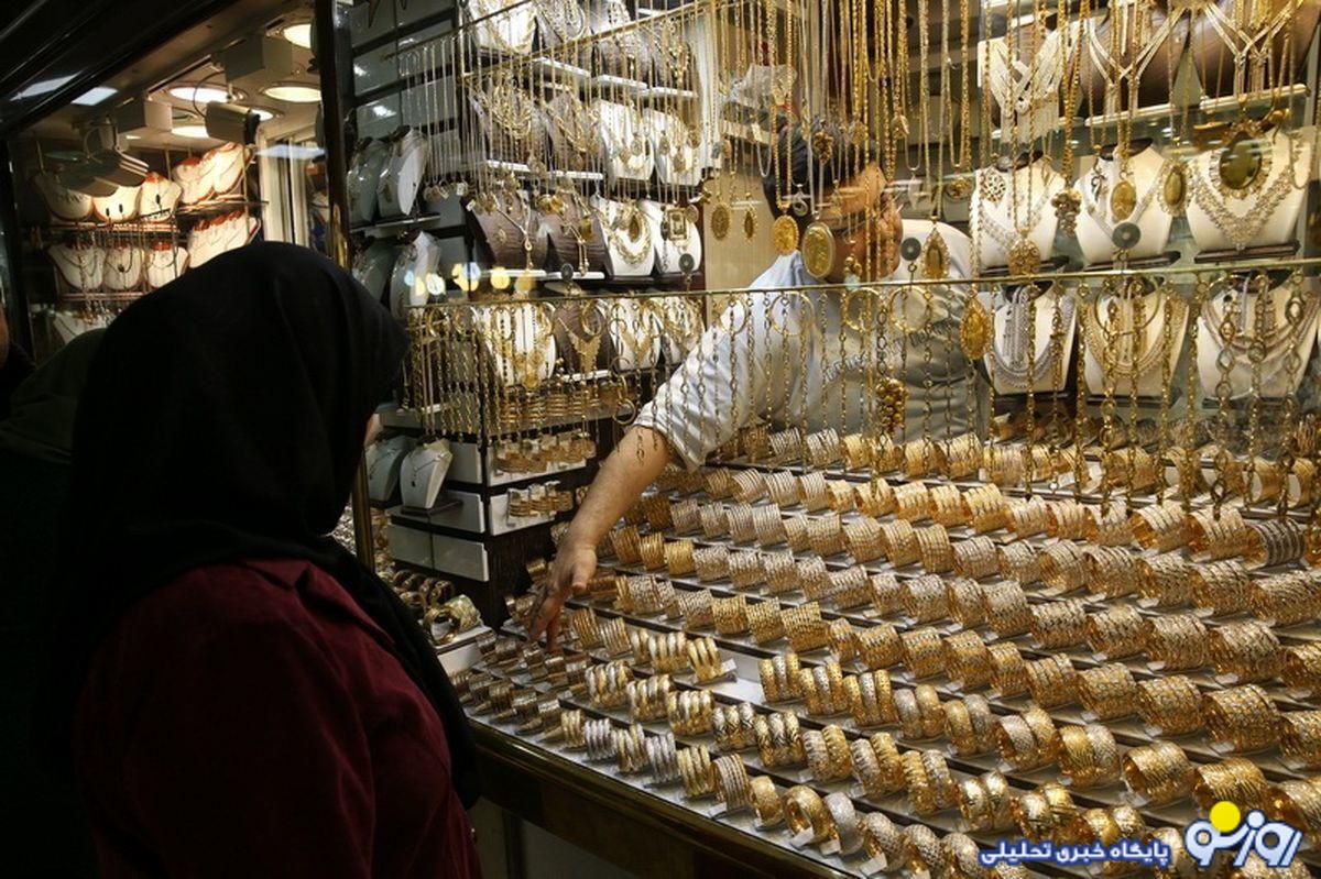 قیمت دلار، سکه، طلا و یورو ۸ مهر ۱۴۰۳/ طلا ارز مرز چهار میلیون پایین آمد قیمت دلار، سکه، طلا و یورو ۸ مهر ۱۴۰۳/ طلا ارز مرز چهار میلیون پایین آمد