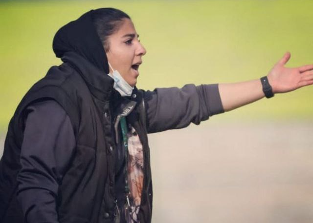 پانصد دختر در انتظار نیم نگاه سرمربی پرسپولیس! پانصد دختر در انتظار نیم نگاه سرمربی پرسپولیس!