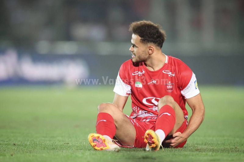 پرسپولیس اورونوف را بعد از درمان تحویل میدهد! پرسپولیس اورونوف را بعد از درمان تحویل میدهد!