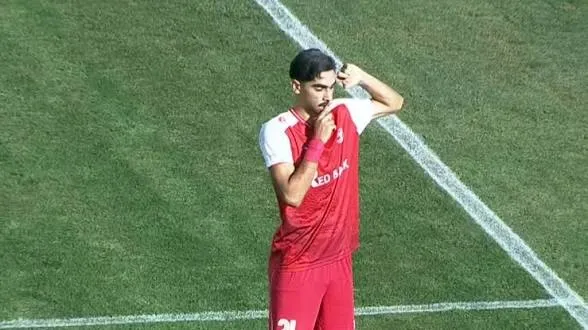 پرسپولیس به دنبال درآمد میلیوندلاری از فروش بازیکنان؛ نقشه سرخها برای ساخت نسل طلایی چیست؟ پرسپولیس به دنبال درآمد میلیوندلاری از فروش بازیکنان؛ نقشه سرخها برای ساخت نسل طلایی چیست؟