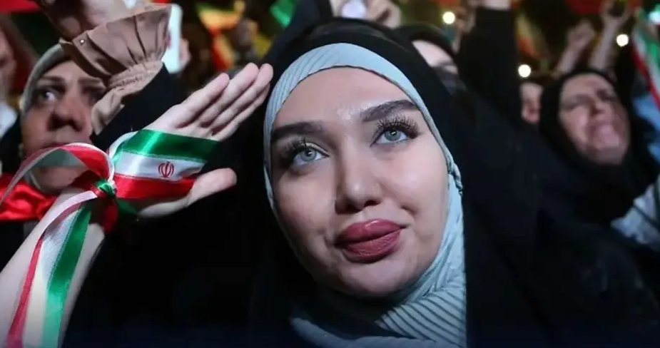 اصلاحطلبان چرا در خصوص محکومیت جنایات دشمن بیگانه با لکنت سخن میگویند؟ اصلاحطلبان چرا در خصوص محکومیت جنایات دشمن بیگانه با لکنت سخن میگویند؟