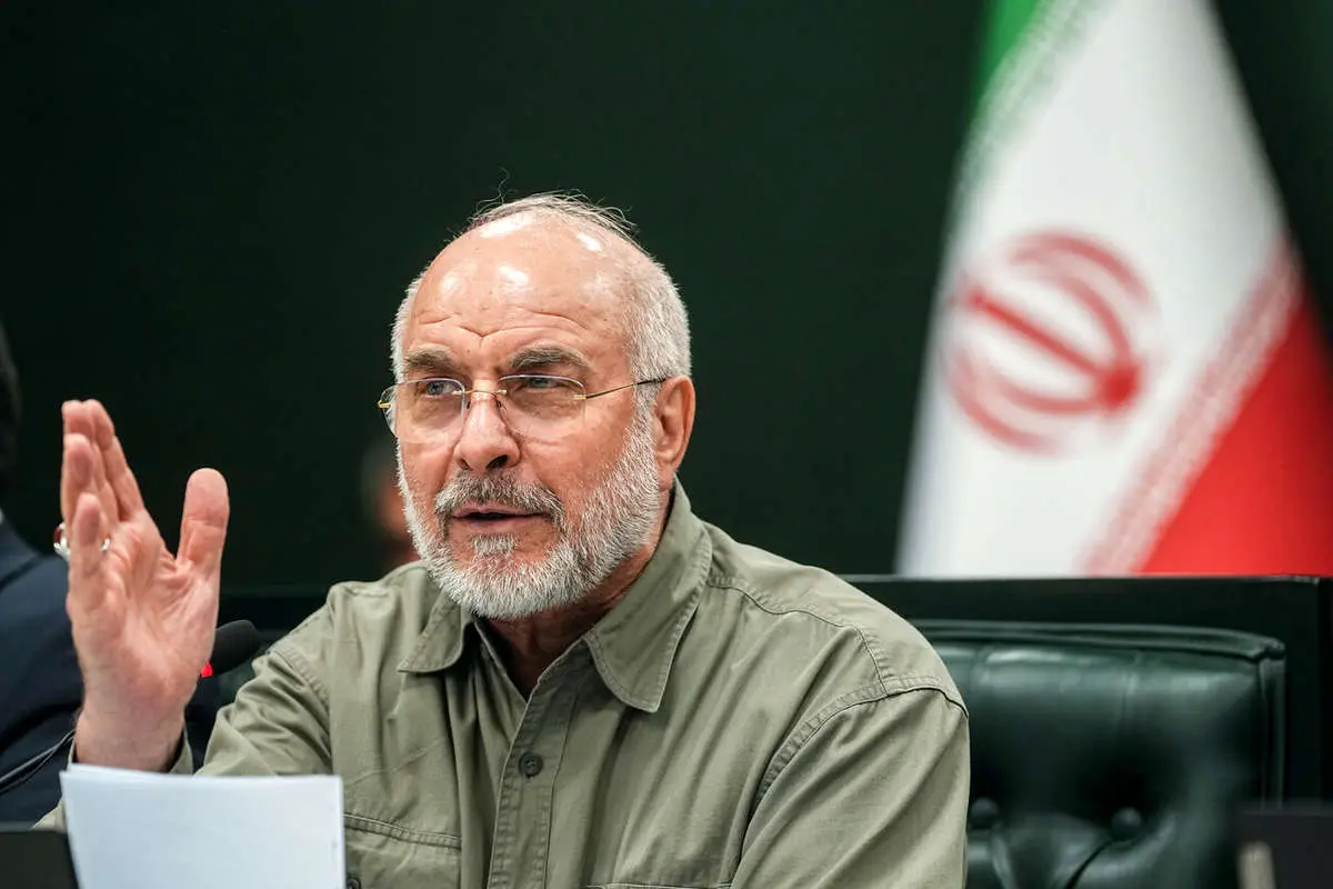 متن کامل سخنرانی قالیباف در محل شهادت سردار سلیمانی متن کامل سخنرانی قالیباف در محل شهادت سردار سلیمانی