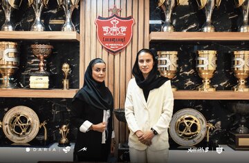 اوضاع بحرانی پرسپولیس؛ سرمربی جدید برکنار شد! اوضاع بحرانی پرسپولیس؛ سرمربی جدید برکنار شد!
