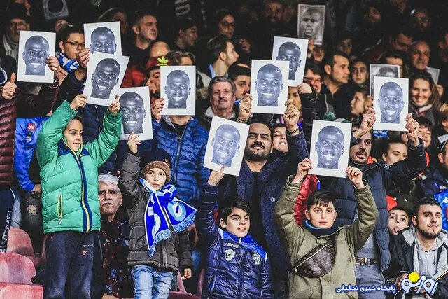 پاسخ هوادران فوتبال به نژادپرستان +عکس