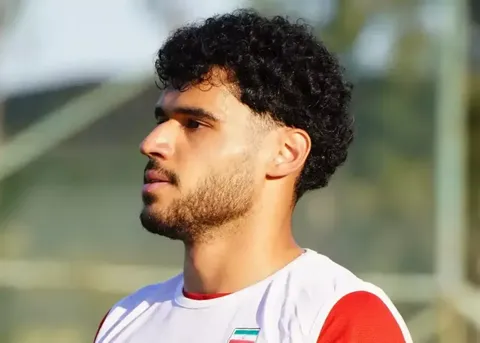 مدافع سابق استقلال در یک‌قدمی سرخپوشان